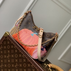 LV Hobo Bags